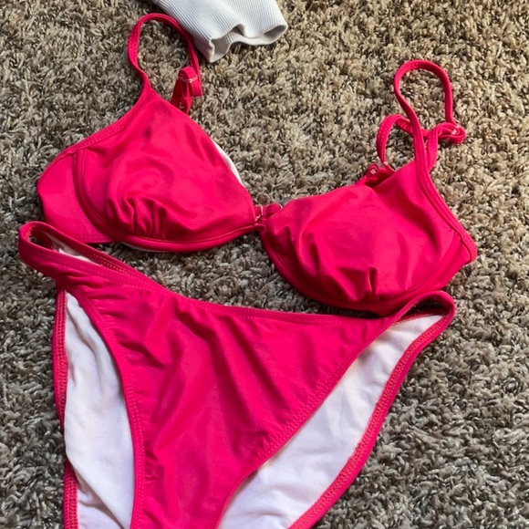 Pink bathing suit size larger - Picture 1 of 1